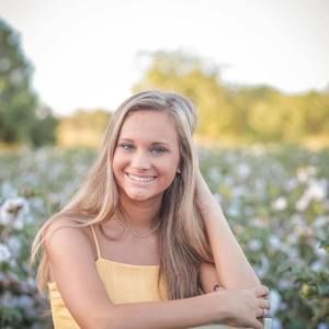 Meet your Posher, Georgia